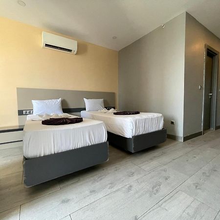 Agora Royal Residence Istanbul Exterior photo
